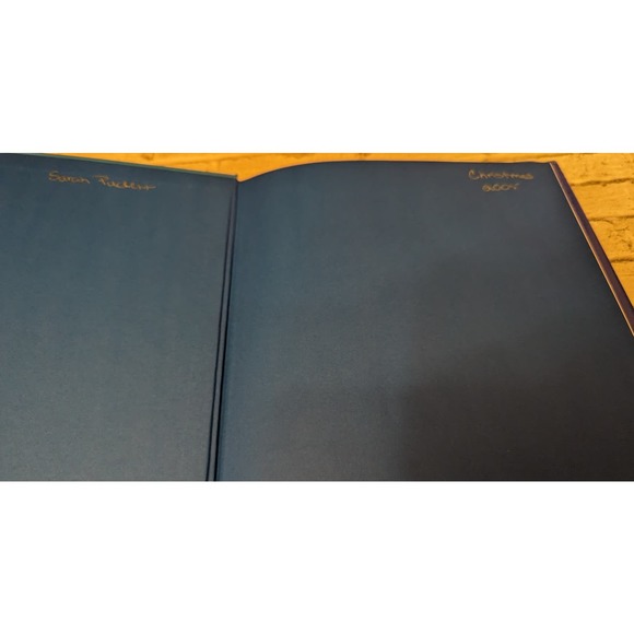 Snoopy Flyng Ace to the Rescue Hard Cover -Charlie Brown - Picture 6 of 8